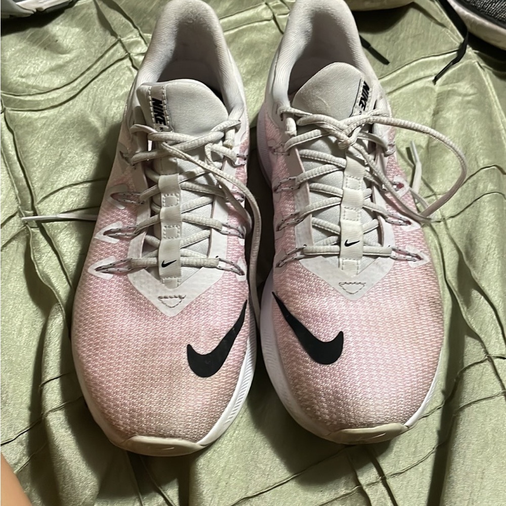 Nike women running shoes
